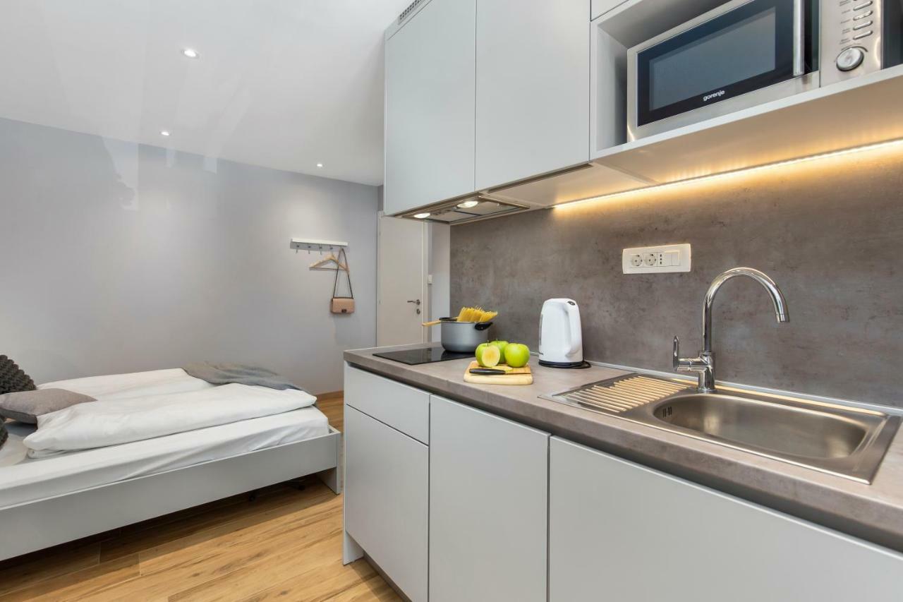 Incenter Apartments Рієка Екстер'єр фото